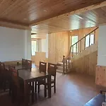Snow Pine Cottage