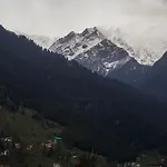 Hotel Green Hills, Manali By Cyber Tatva