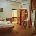 Hotel Snow View Manali