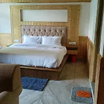 Hotel New Rohtang Inn