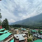 Hotel Hadimba Palace - Near Mall Road