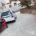Woods Inn, Manali