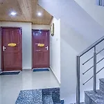 Fabhotel Flamingo Nest