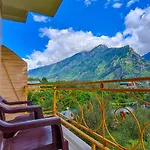 Manalsu Green