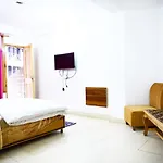 Hotel Zephyr Resort
