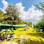 Hotel Himalayan River- Riverside Hotel