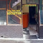 Oyo 87990 Hotel Park View