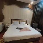 Hotel Royal - In City Center