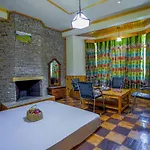 Woods Villa-A Unit Of Ram Cottage