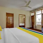 Chichoga Holiday Inn