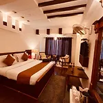 Snow Palm Resort, Manali