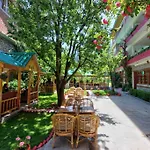 Purnima Guest House