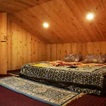 Pahadi Manzil Homestay & Hostel