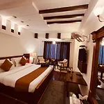 Daffodel Resort In City Center Manali