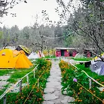 Himtrek Riverside Camps & Hostel Manali