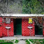 Himtrek Riverside Camps & Hostel Manali