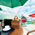 Vista Resort Heated Rooms -On Mall Road