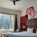 Golden Tulip Manali