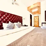 Hotel Hadimba - A Mountain View With Parking , Manali