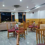 Hotel Mountain Face By Snow City Hotels
