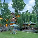 Stayvista At The Waterwillow With Valley View