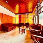 Hotel Daulat Manali