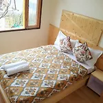 The Himalayan Retreat Manali By Le Pension Stays - 500 Metres From Hadimba Devi Temple