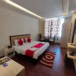 Royal Residency - A Boutique Hotel