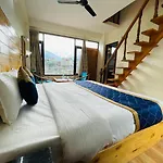 Hotel Radhika Inn