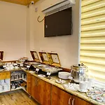 Clarks Inn Suites, Manali