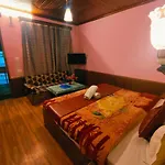 Chetna Hotel & Cottage