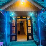 Arigato Cottage