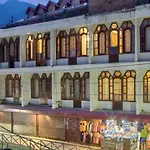 Goroomgo I Bex Manali Near Mall Road- Best Choice Of Travellers