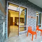 Hotel Grand Oasis Manali