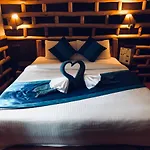 Iva Manali- A Luxury Mountain View Cottages