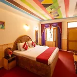 Octave Hillans Manali