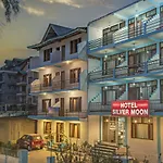 Hotel Silver Moon