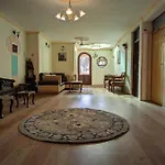 Tashi Hotel