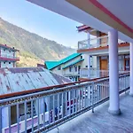Hotel Thakur