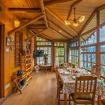 Stayvista At Rosemary Cottage