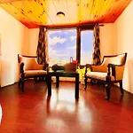 Hotel Midtown Manali