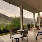 The Holiday Resorts & Cottages, Manali