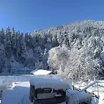 Wood Stone Homestay