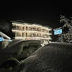 Hotel Nsb Manali