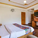 Fabhotel Prini Inn