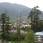 Hotel River Inn