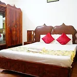 Hotel Magnolia Mallroad Manali