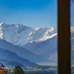 Hotel Loop Inn - Manali