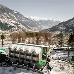 Nivasana Manali - A Luxury Boutique Hotel