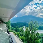 Hotel Hollywood Manali - A True Riverview Hotel